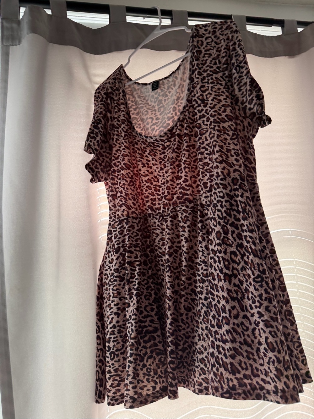 SHEIN Brown Leopard Print Short Sleeve Skater Dress
